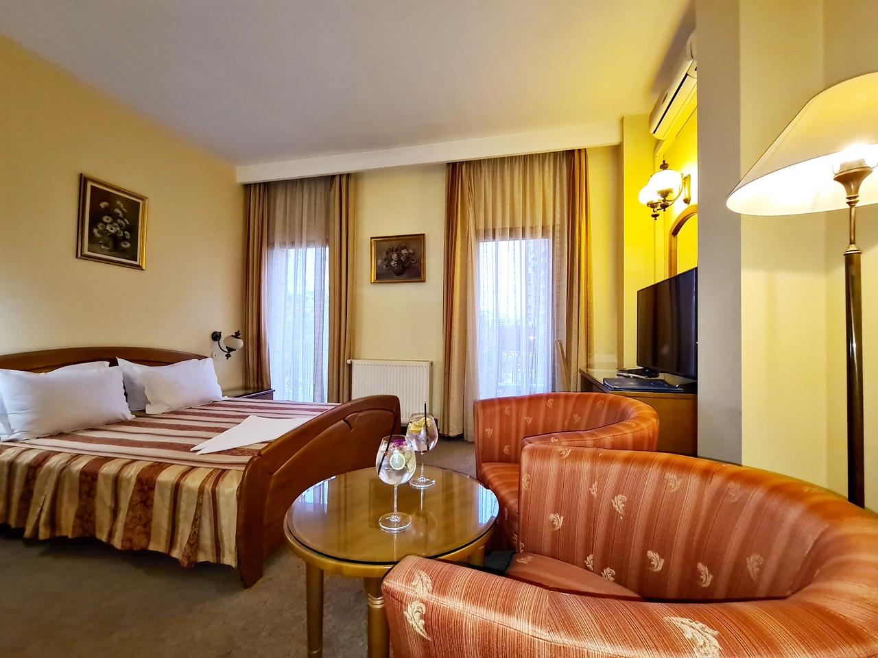 Hotel Horoscop Bukareszt Zewnętrze zdjęcie